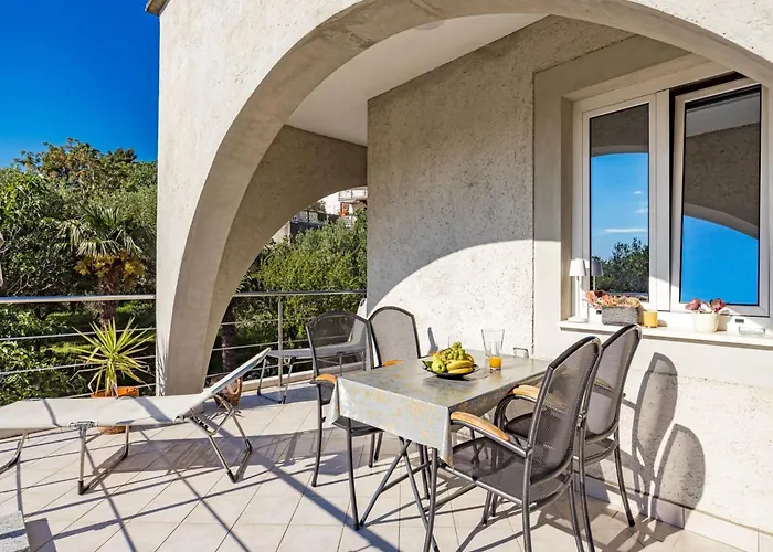 Apartment Near Rab Banjol